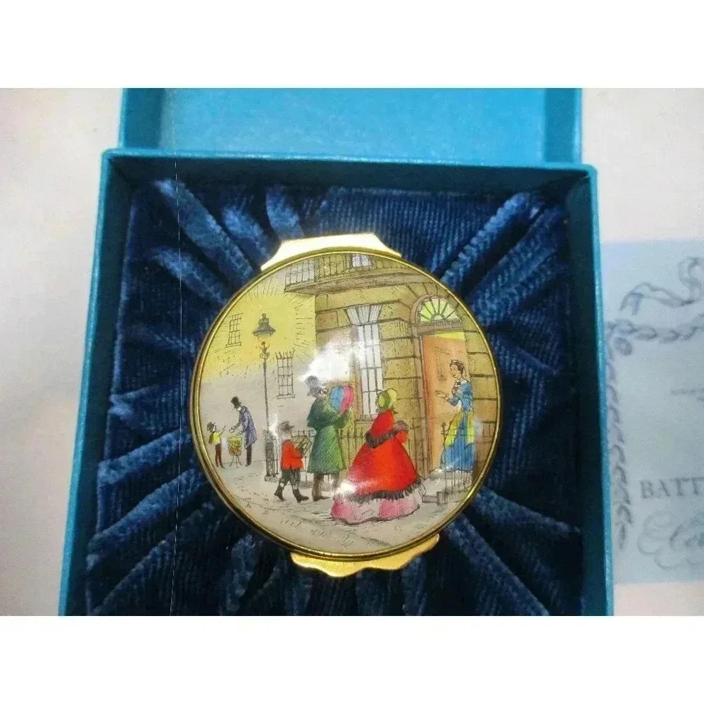 Enamel Box, Halcyon Days,‎ Christmas 1978 Snuff Pill  Jewelry box, Trinket box